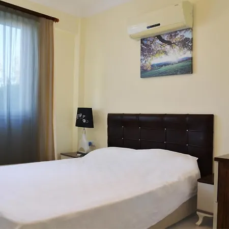 Apartamento Mesmerizing With 21 Shared Pools In Milas Bogazici