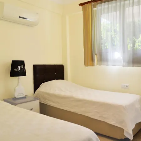 Mesmerizing With 21 Shared Pools In Milas Apartamento Bogazici
